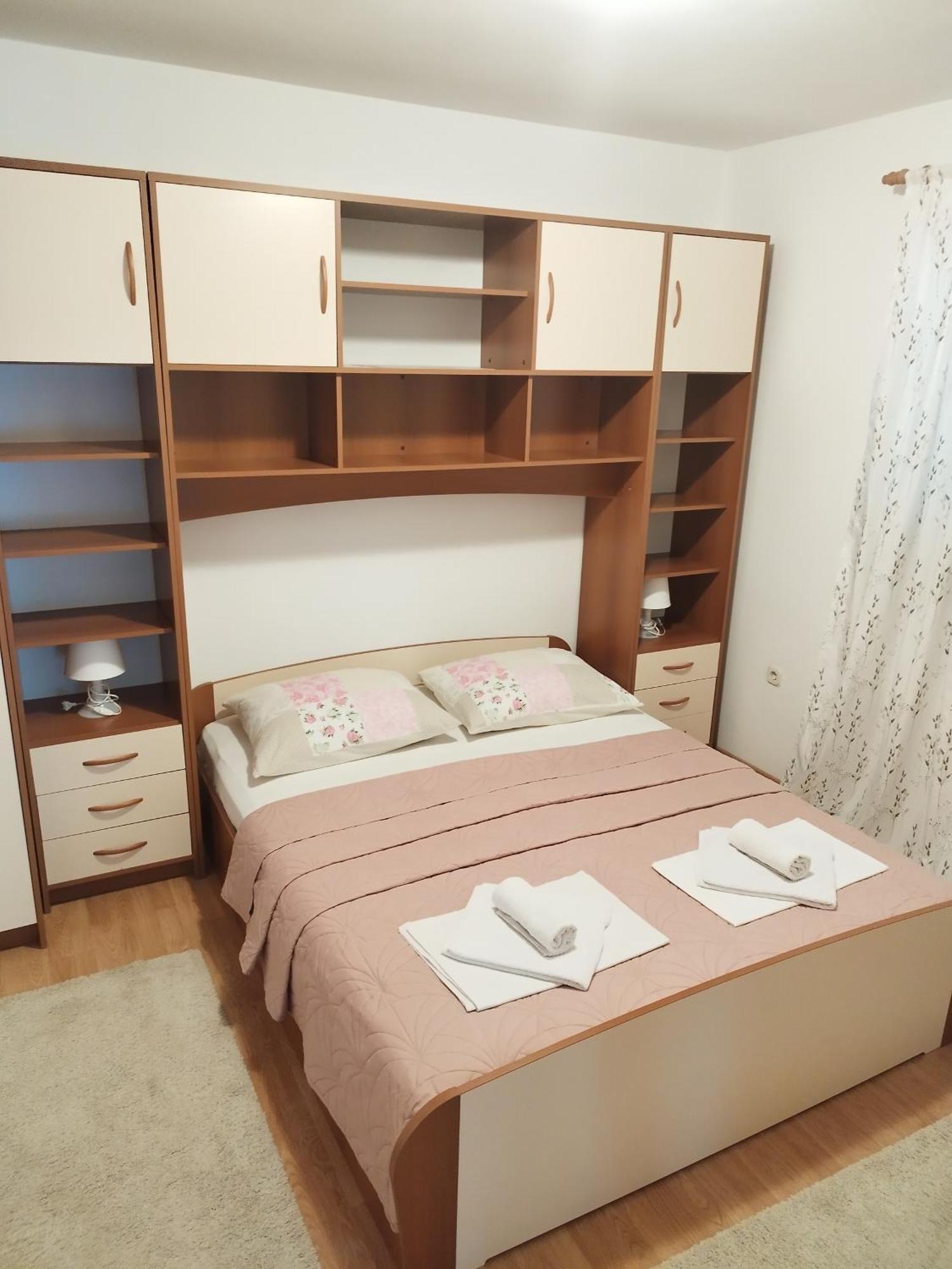 Apartmani Kraljevic Vodice Eksteriør billede